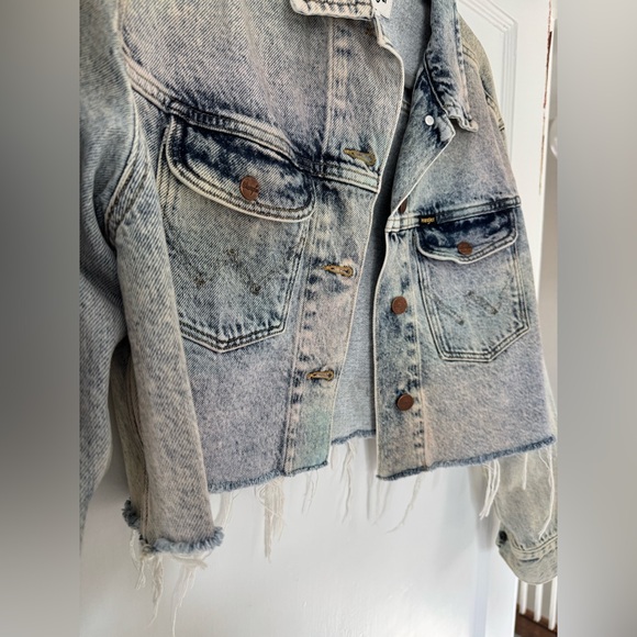 Wrangler rainbow acid wash denim jacket / cropped / small / button - Picture 5 of 7